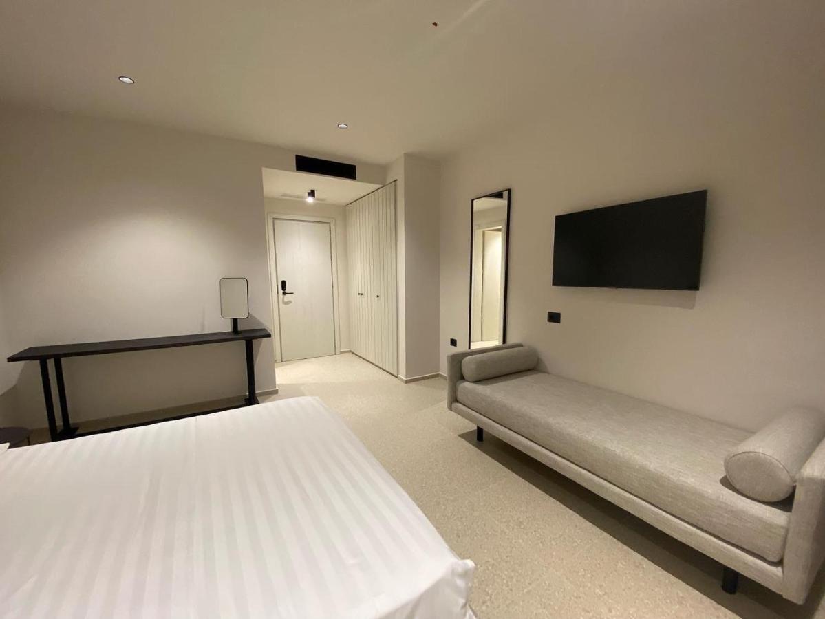 Hotel Olympia Touristic Village Radhime Bagian luar foto