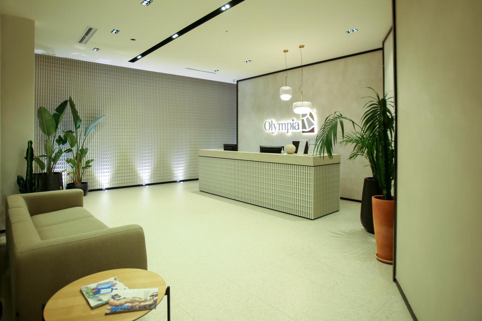 Hotel Olympia Touristic Village Radhime Bagian luar foto